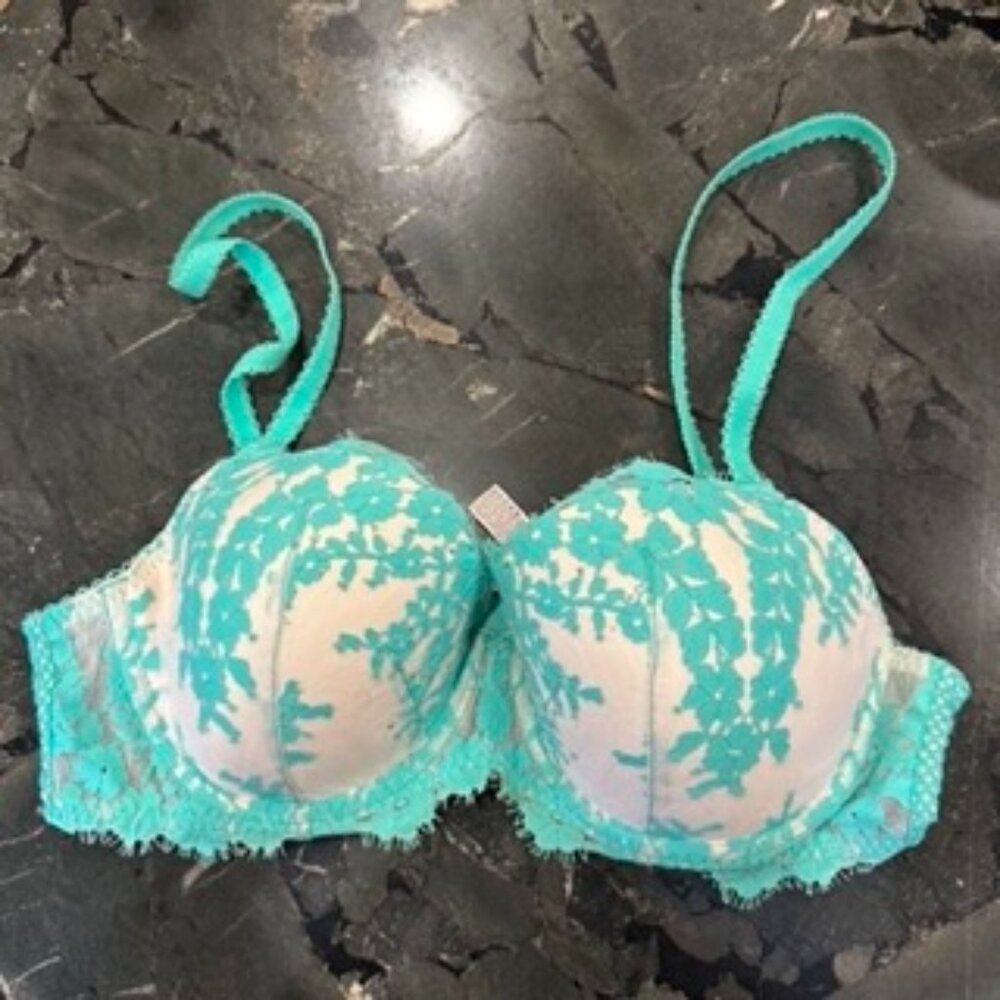 Worn Once - Lightly Lined Lace Bra